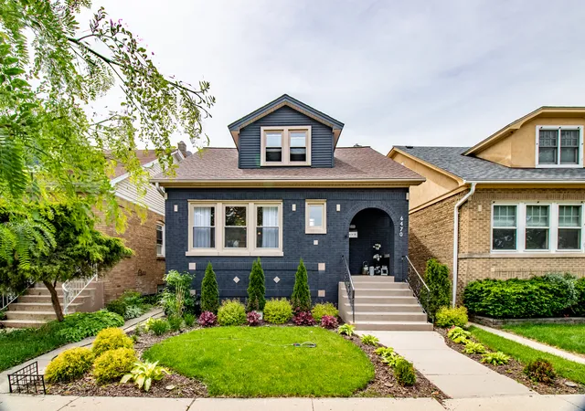 Homes for sale in Chicago, IL | 6470 N Newcastle Ave, Chicago, IL 60631 | MLS# 12698748