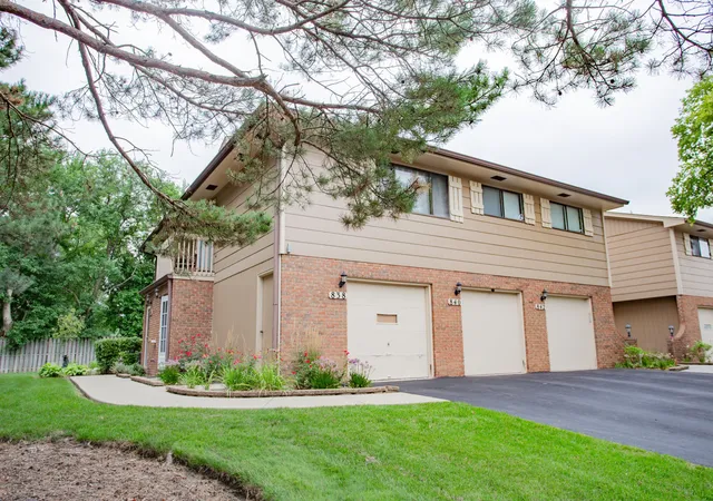 Photo 1 of Townhouse for sale at 840 Dighton Ln, Schaumburg, IL 60173 | MLS# 12698773 | Listing updated on 2026-09-22