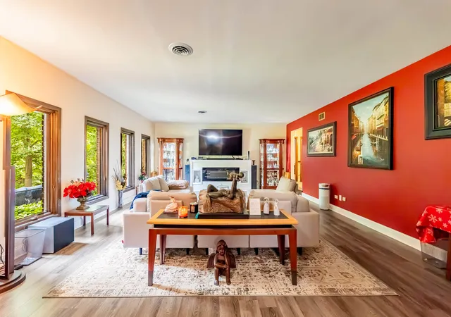 Photo 4 of Single family home for sale at 13927 W 167th Street, Homer Glen, IL 60491 | MLS# 12698805 | Listing updated on 2026-09-25