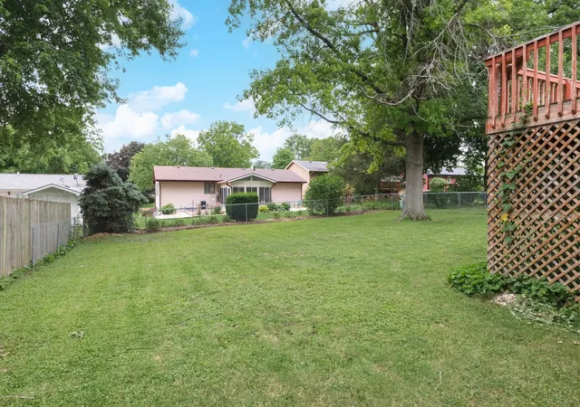 Homes for sale in Normal, IL | 707 Chester Dr, Normal, IL 61761 | MLS# 12698820