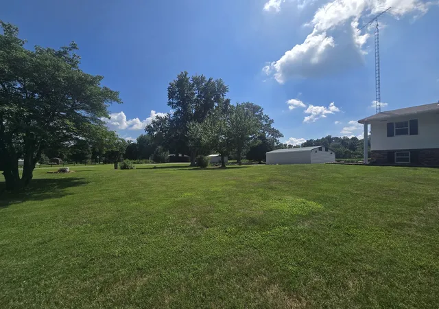 Photo 2 of Single family home for sale at 11957 E Harrison Rd, Mt Vernon, IL 62864 | MLS# 12698830 | Listing updated on 2026-08-31