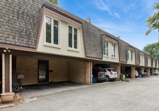 Photo 1 of Townhouse for sale at 1835 Tanglewood Dr #G, Glenview, IL 60025 | MLS# 12698842 | Listing updated on 2026-09-12