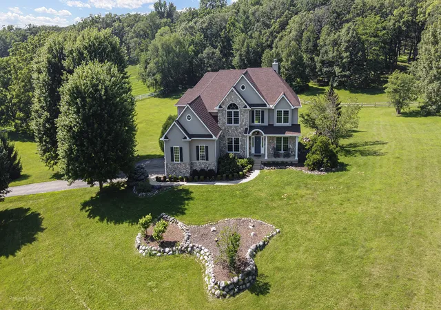 Photo 3 of Single family home for sale at 41w798 Beith Rd, Elburn, IL 60119 | MLS# 12698870 | Listing updated on 2026-09-22
