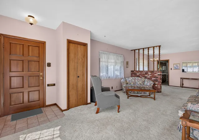 Homes for sale in Streator, IL | 212 Sherman St, Streator, IL 61364 | MLS# 12698875