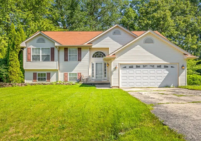 Homes for sale in Poplar Grove, IL | 212 Rochester Rd, Poplar Grove, IL 61065 | MLS# 12698877
