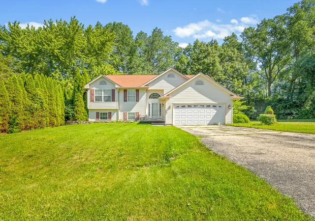 Homes for sale in Poplar Grove, IL | 212 Rochester Rd, Poplar Grove, IL 61065 | MLS# 12698877
