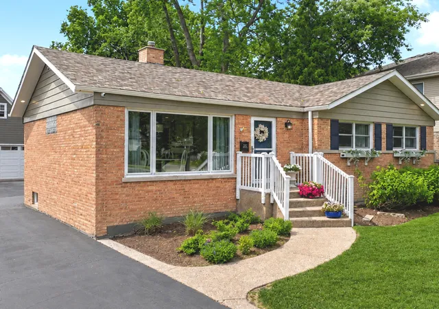 Photo 1 of Single family home for sale at 2531 Glenview Rd, Glenview, IL 60025 | MLS# 12698887 | Listing updated on 2026-09-16