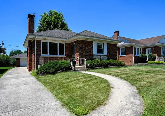 Homes for sale in Westchester, IL | 2250 Belleview Ave, Westchester, IL 60154 | MLS# 12698903