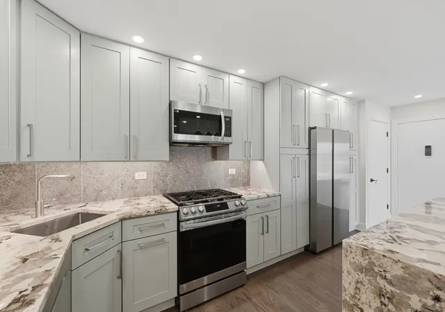 Homes for sale in Prospect Heights, IL | 870 Winesap Ct #301, Prospect Heights, IL 60070 | MLS# 12698978