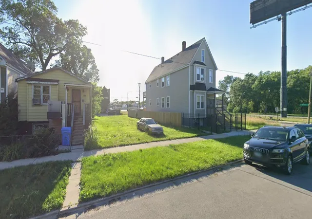 Photo 1 of Land for sale at 5706 S La Salle St, Chicago, IL 60621 | MLS# 12698986 | Listing updated on 2026-09-02