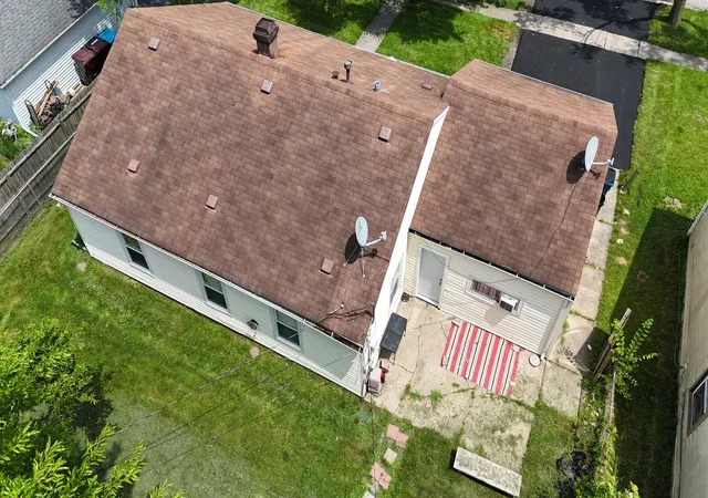 10th image of 21716 Orion Ave, Sauk Village, IL 60411 | MLS# 12698988