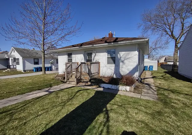1st image of 912 Douglas St, Morris, IL 60450 | MLS# 12698996