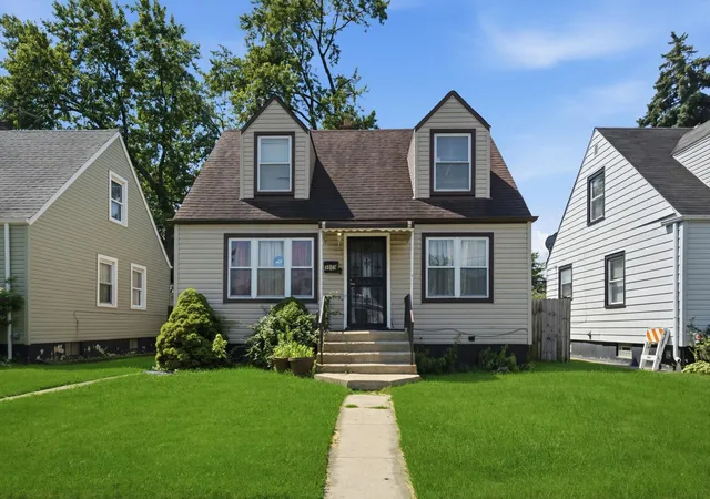 Photo 1 of Single family home for sale at 3809 W 86th Street, Chicago, IL 60652 | MLS# 12698997 | Listing updated on 2026-09-01