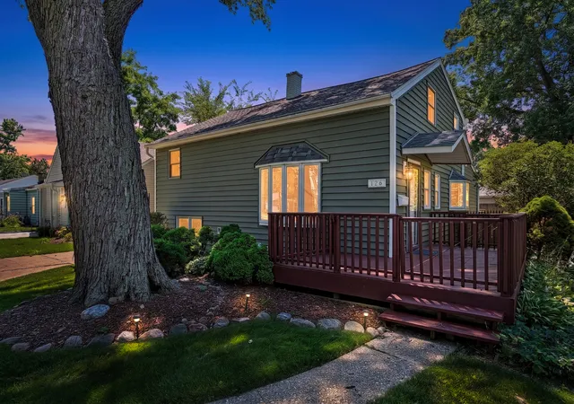 Photo 2 of Single family home for sale at 126 S Lodge Ln, Lombard, IL 60148 | MLS# 12699010 | Listing updated on 2026-08-25
