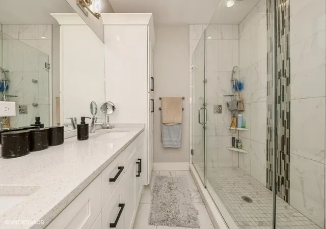 Homes for sale in Chicago, IL | 4730 S Champlain Ave #3, Chicago, IL 60615 | MLS# 12699021