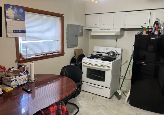 10th image of 220 S 9th Ave, Maywood, IL 60153 | MLS# 12699040