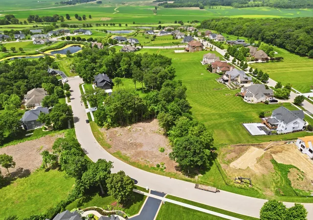 3rd image of 7143 Ironwood Ct, Yorkville, IL 60560 | MLS# 12699069