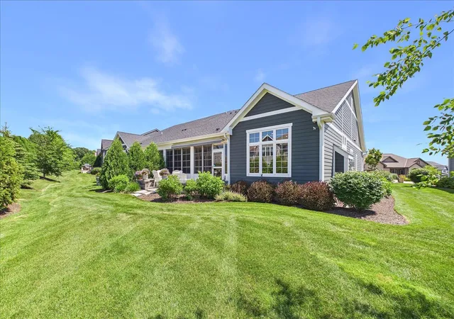 Homes for sale in Pleasant Prairie, WI | 4745 S Cottage Ln, Pleasant Prairie, WI 53158 | MLS# 12699088