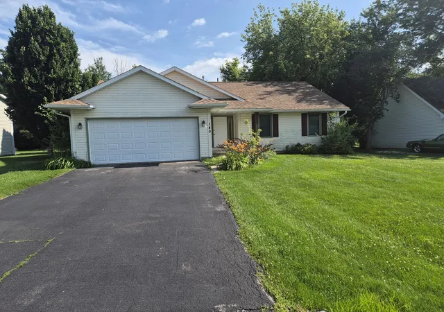 Homes for sale in Poplar Grove, IL | 140 Lamplighter, Poplar Grove, IL 61065 | MLS# 12699094