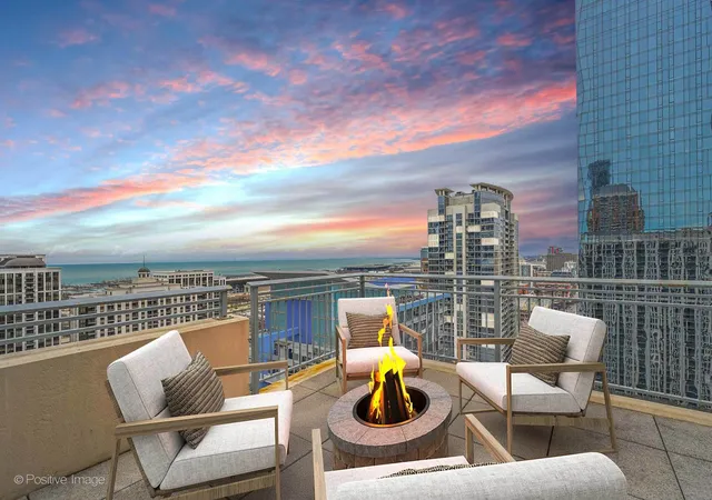 Photo 4 of Condo for sale at 1250 S Michigan Ave #2802, Chicago, IL 60605 | MLS# 12699206 | Listing updated on 2026-10-01