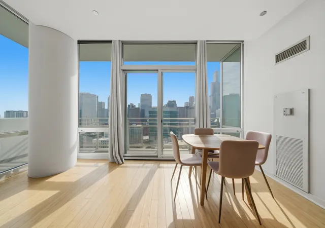 4th image of 737 W Washington Blvd #3406, Chicago, IL 60661 | MLS# 12699250