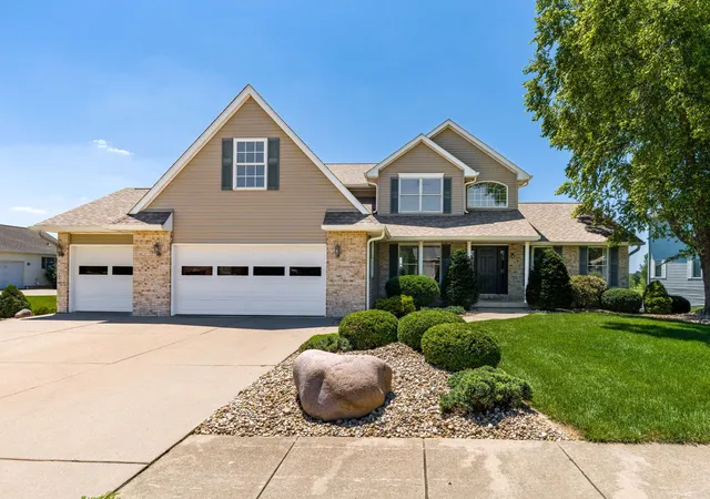 Homes for sale in Geneseo, IL | 1573 Crimson King Ct, Geneseo, IL 61254 | MLS# 12699272