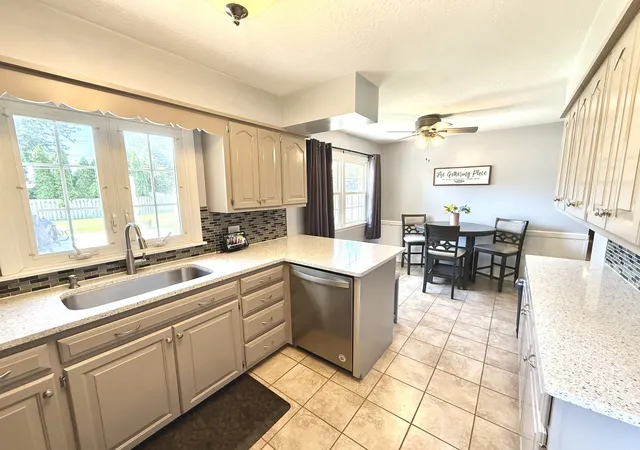 Homes for sale in East Moline, IL | 446 34Th Ave, East Moline, IL 61244 | MLS# 12699290