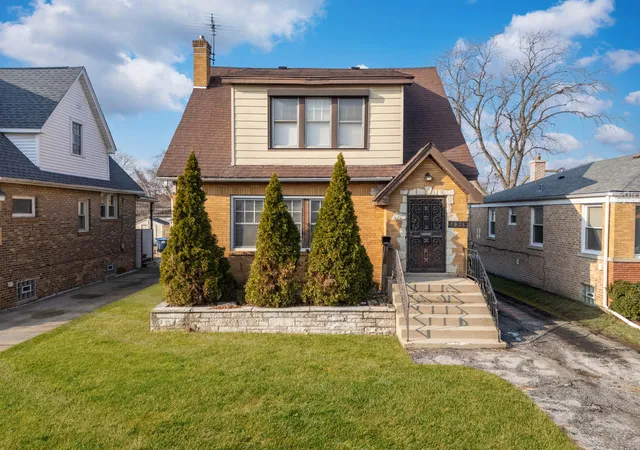 Photo 2 of Single family home for sale at 1908 S 23rd Avenue, Maywood, IL 60153 | MLS# 12699294 | Listing updated on 2026-09-07