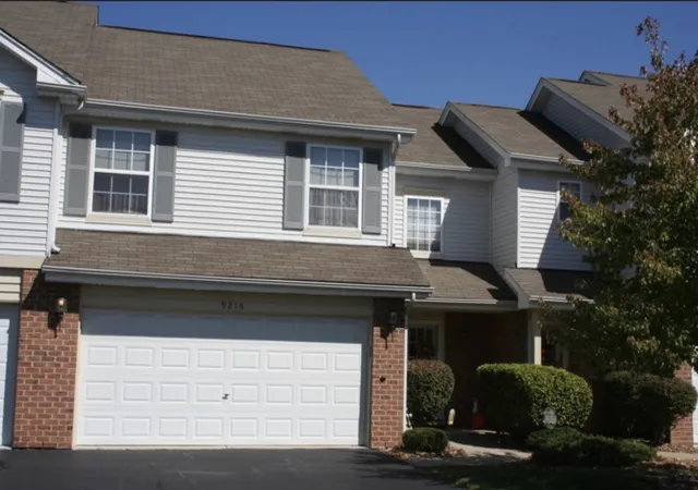 Homes for sale in Mokena, IL | 9216 W Huntington Ct, Mokena, IL 60448 | MLS# 12699301