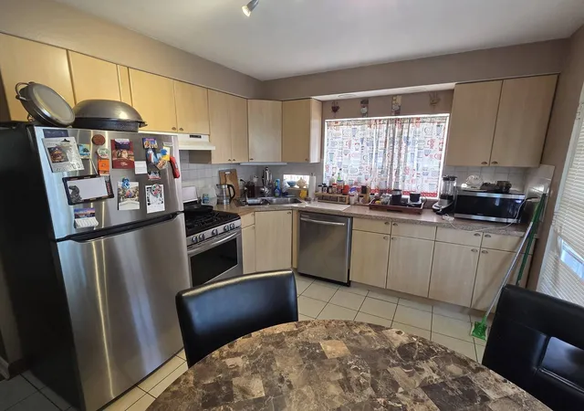 Homes for sale in Chicago, IL | 6159 N Meade Ave, Chicago, IL 60646 | MLS# 12699314