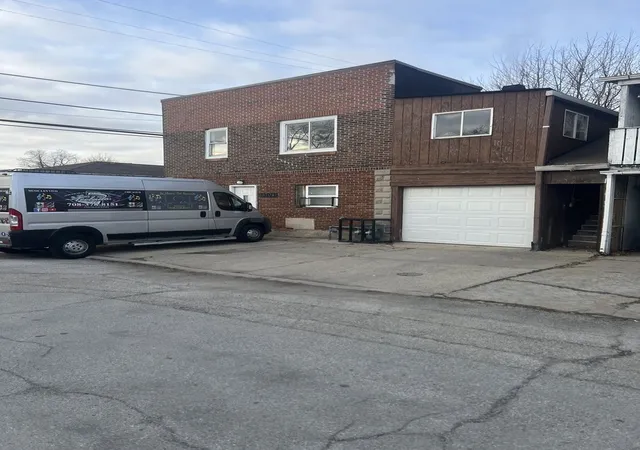 3rd image of 15704 Willard Ave, Harvey, IL 60426 | MLS# 12699316