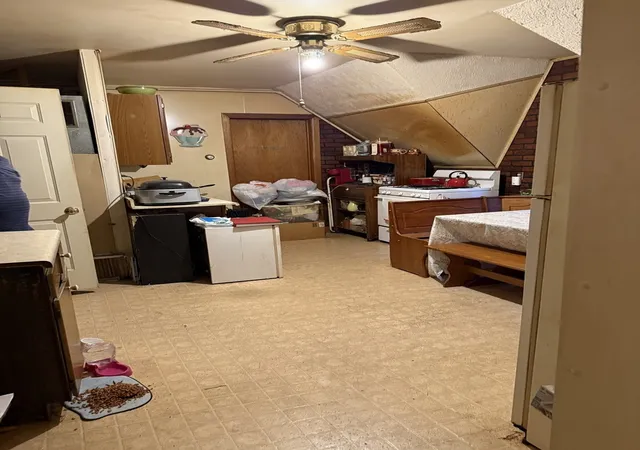 Homes for sale in Chicago, IL | 13228 S Houston Ave, Chicago, IL 60633 | MLS# 12699318