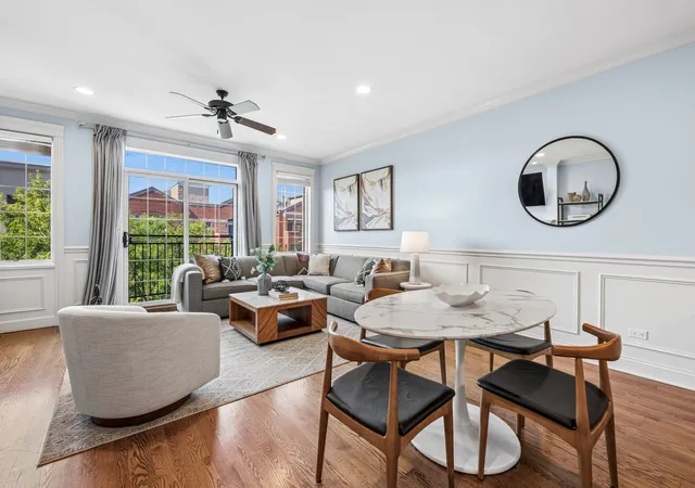 Homes for sale in Chicago, IL | 843 W Diversey Pkwy #4, Chicago, IL 60614 | MLS# 12699341