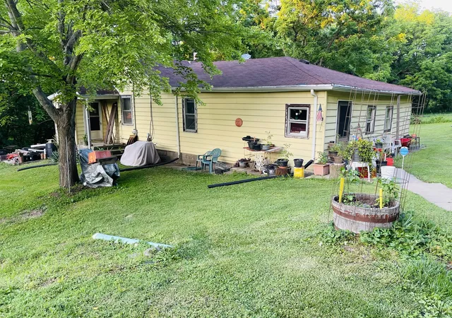 1st image of 420 E 3rd St, Spring Valley, IL 61362 | MLS# 12699344