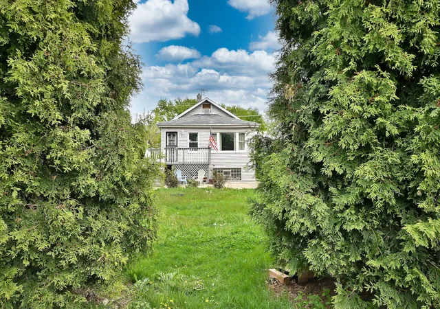 Homes for sale in Harwood Heights, IL | 4439 N Newland Ave, Harwood Heights, IL 60706 | MLS# 12699361