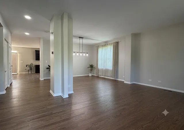 Homes for sale in Elgin, IL | 3091 Long Common Pkwy, Elgin, IL 60124 | MLS# 12699384