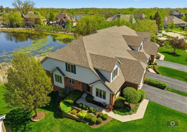 3rd image of 12198 Oxford Ct, Lemont, IL 60439 | MLS# 12699391