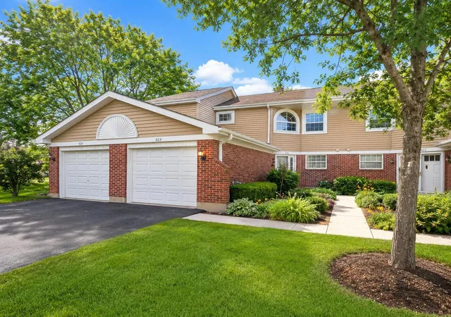 Homes for sale in Arlington Heights, IL | 624 W Happfield Dr #1717D, Arlington Heights, IL 60004 | MLS# 12699408