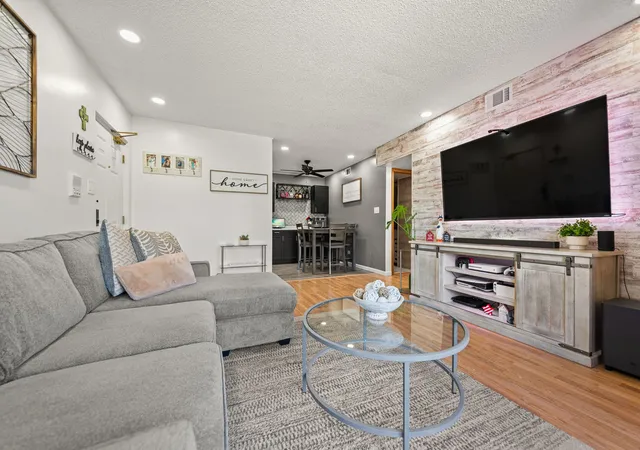 5th image of 17510 71St Ct, Tinley Park, IL 60477