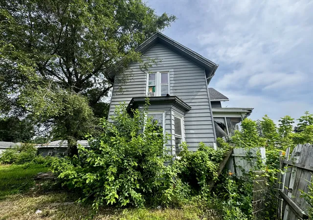 11th image of 526 N Chestnut St, Princeton, IL 61356 | MLS# 12699432
