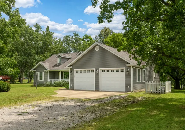 44th image of 225 Southwest Dr, Harrisburg, IL 62946 | MLS# 12699443