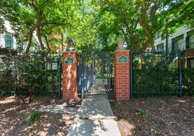 1st image of 1812 S Federal St #4, Chicago, IL 60616 | MLS# 12699538