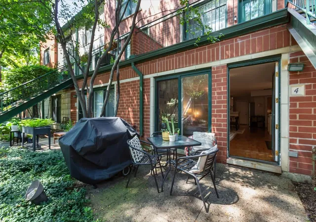 3rd image of 1812 S Federal St #4, Chicago, IL 60616 | MLS# 12699538