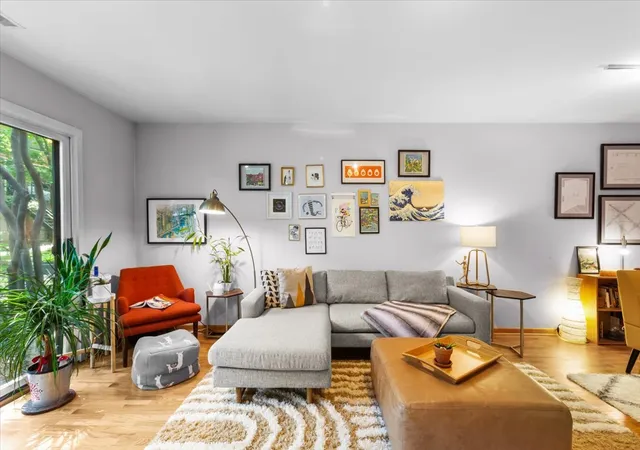 4th image of 1812 S Federal St #4, Chicago, IL 60616 | MLS# 12699538