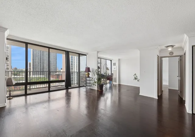 4th image of 1516 N State Pkwy #14C, Chicago, IL 60610 | MLS# 12699560
