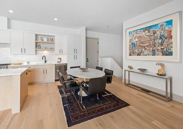Homes for sale in Chicago, IL | 1548 W Ardmore Ave, Chicago, IL 60660