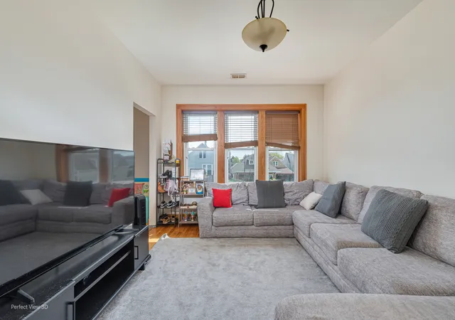 3rd image of 5212 S Sacramento Ave, Chicago, IL 60632 | MLS# 12699595