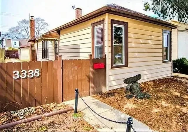 Photo 1 of Single family home for sale at 3338 N Oriole Ave, Chicago, IL 60634 | MLS# 12699603 | Listing updated on 2026-09-15