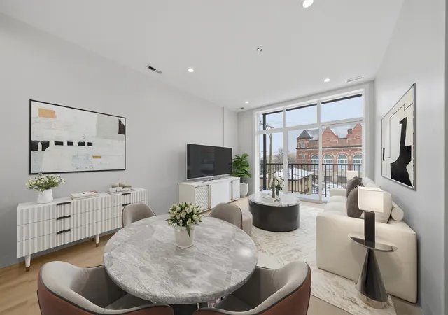 Homes for sale in Chicago, IL | 1355 N Western Ave #2B, Chicago, IL 60622 | MLS# 12699612