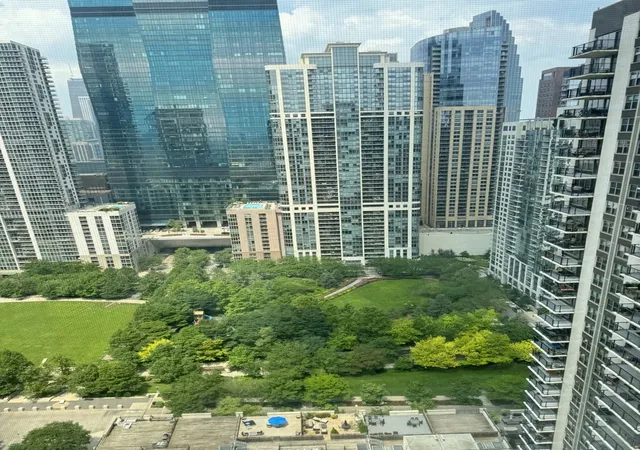 Photo 2 of Condo for sale at 400 E Randolph St #3318, Chicago, IL 60601 | MLS# 12699626 | Listing updated on 2026-08-05
